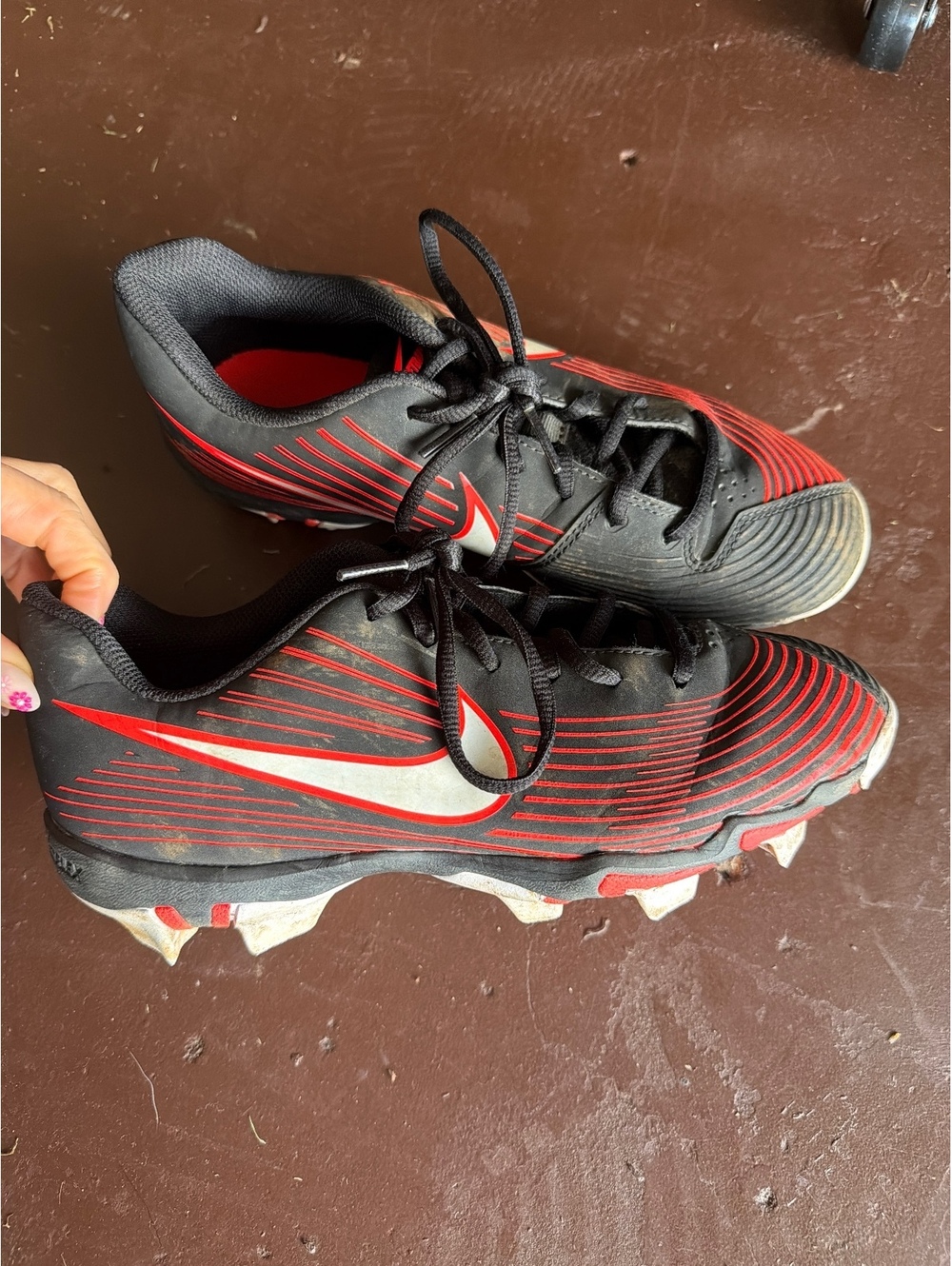 Nike Fastflex Softball Cleats Youth Size 5.5Y Black Red